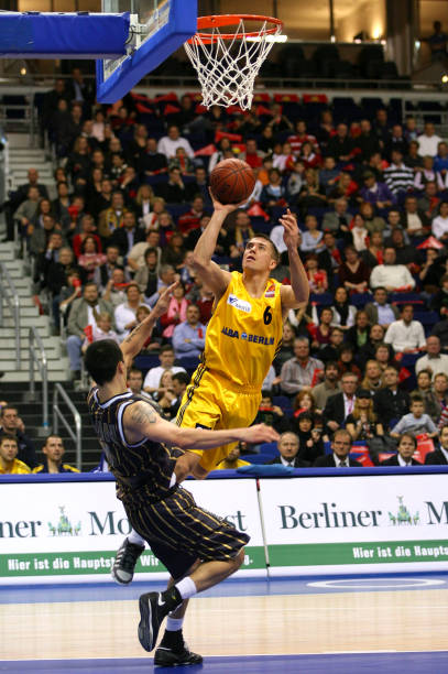 西甲联赛中 西甲联赛中